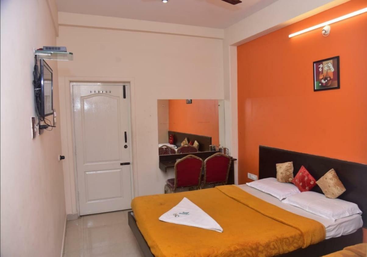 Raj Residency Hotel Mysore Exterior photo